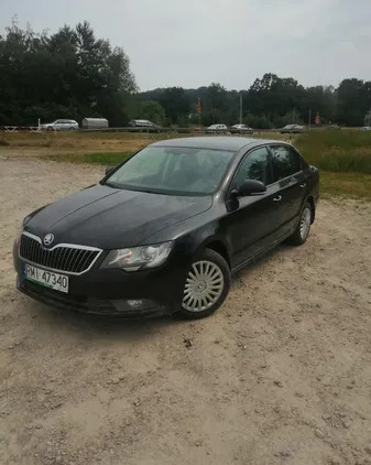 podkarpackie Skoda Superb cena 28905 przebieg: 395000, rok produkcji 2014 z Dębica